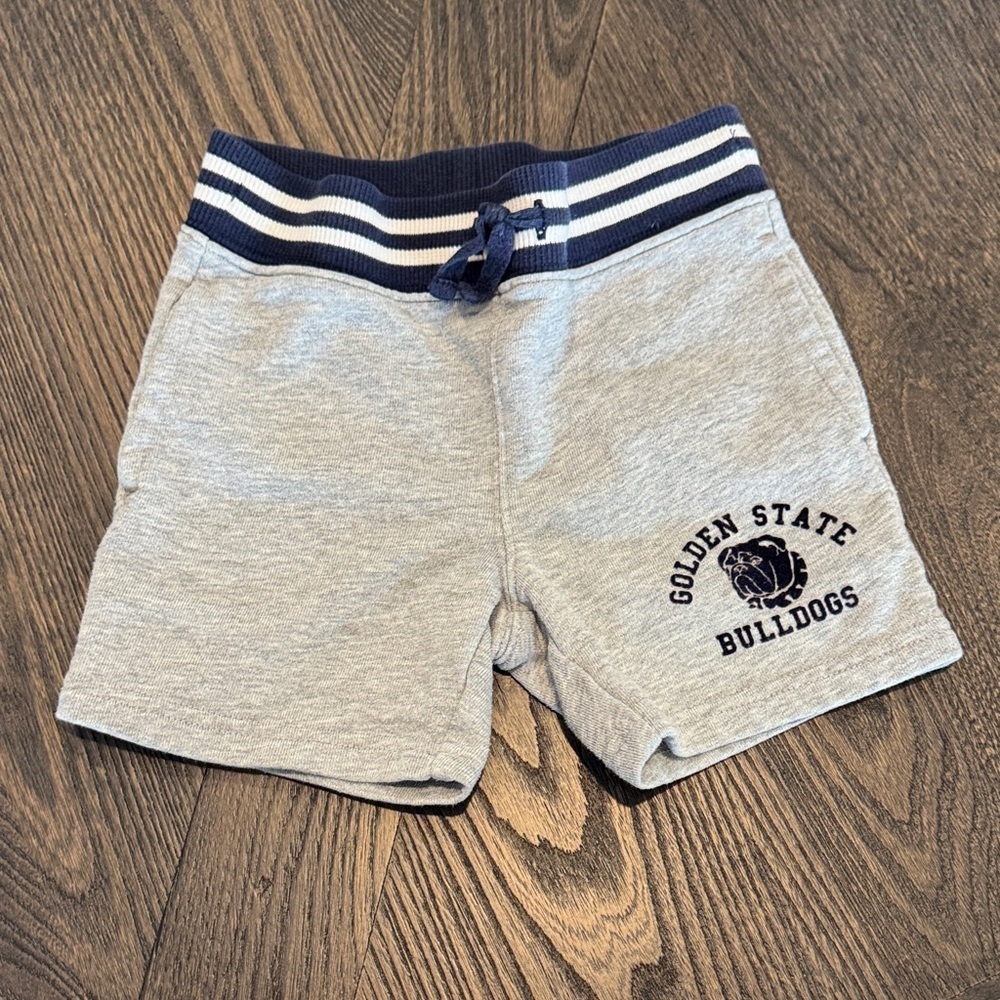 Janie and Jack Gray Bulldog Shorts Size 3